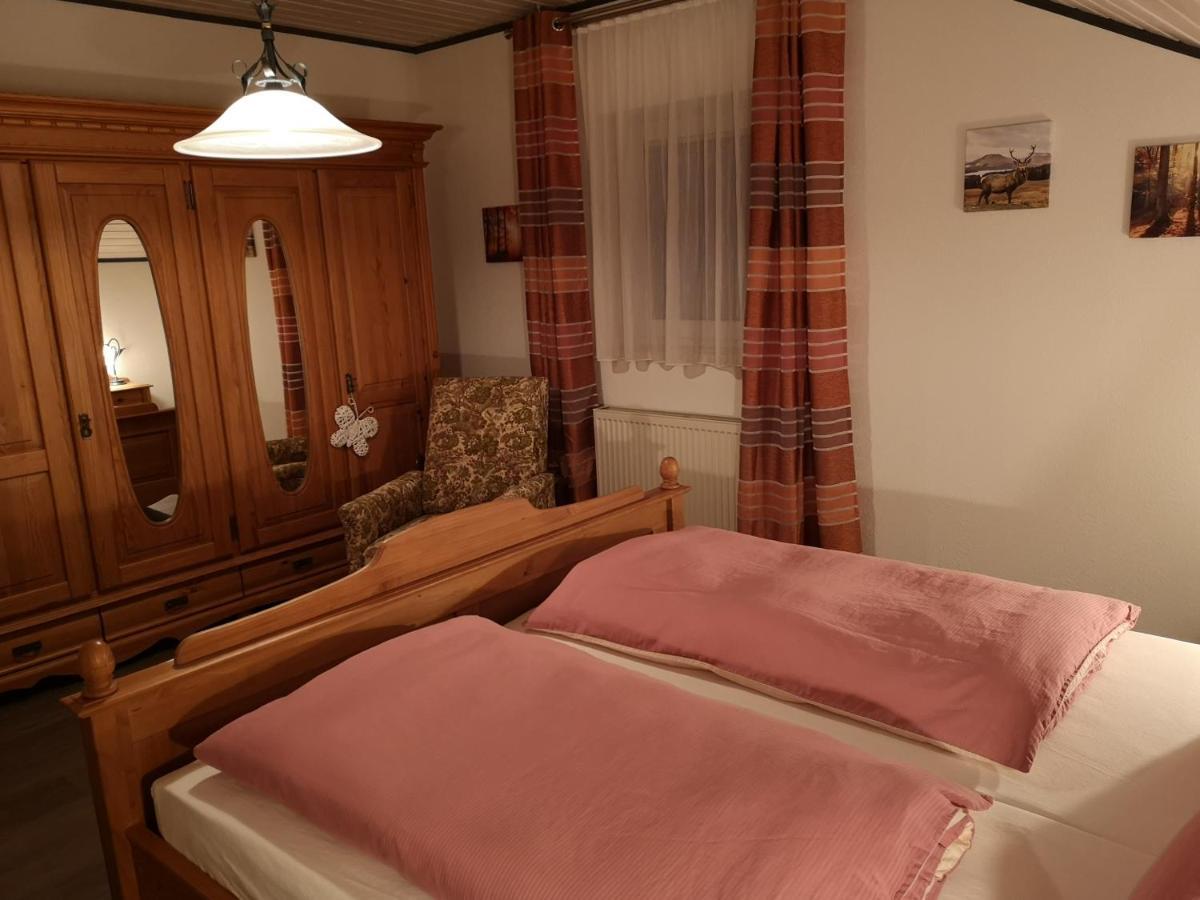 Ferienwohnung - Haus Monika ฟิลิปป์ซรอยท์ ภายนอก รูปภาพ