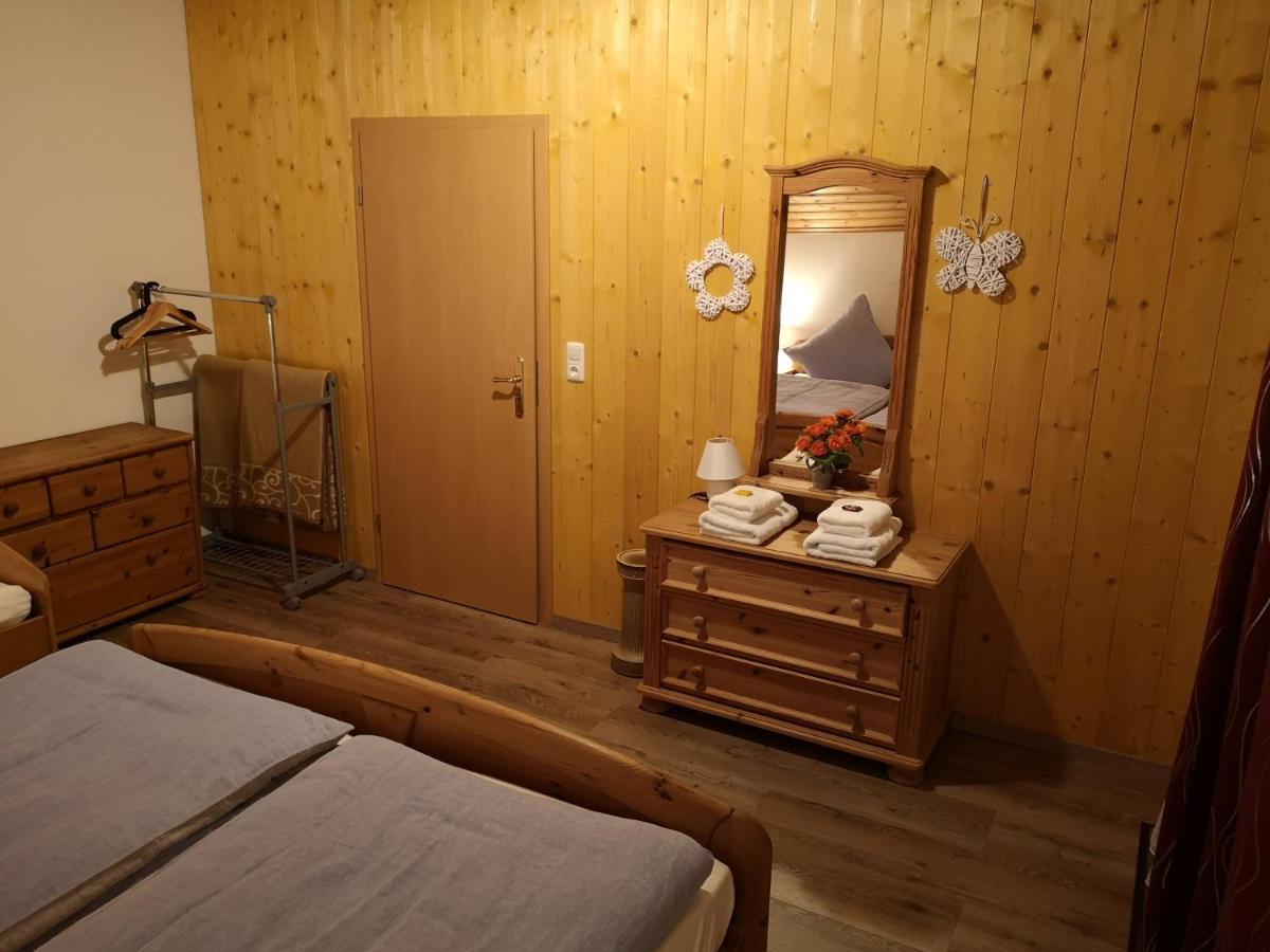 Ferienwohnung - Haus Monika ฟิลิปป์ซรอยท์ ภายนอก รูปภาพ
