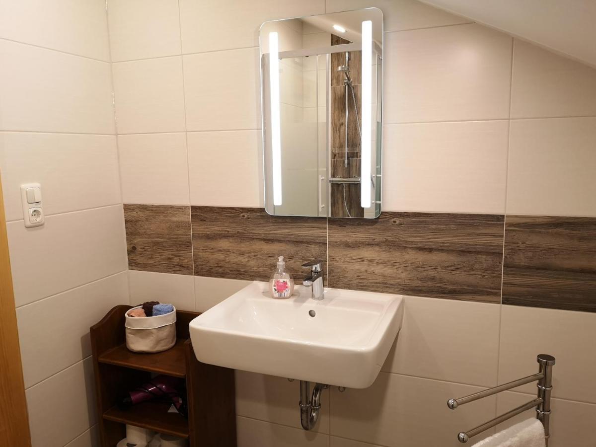 Ferienwohnung - Haus Monika ฟิลิปป์ซรอยท์ ภายนอก รูปภาพ